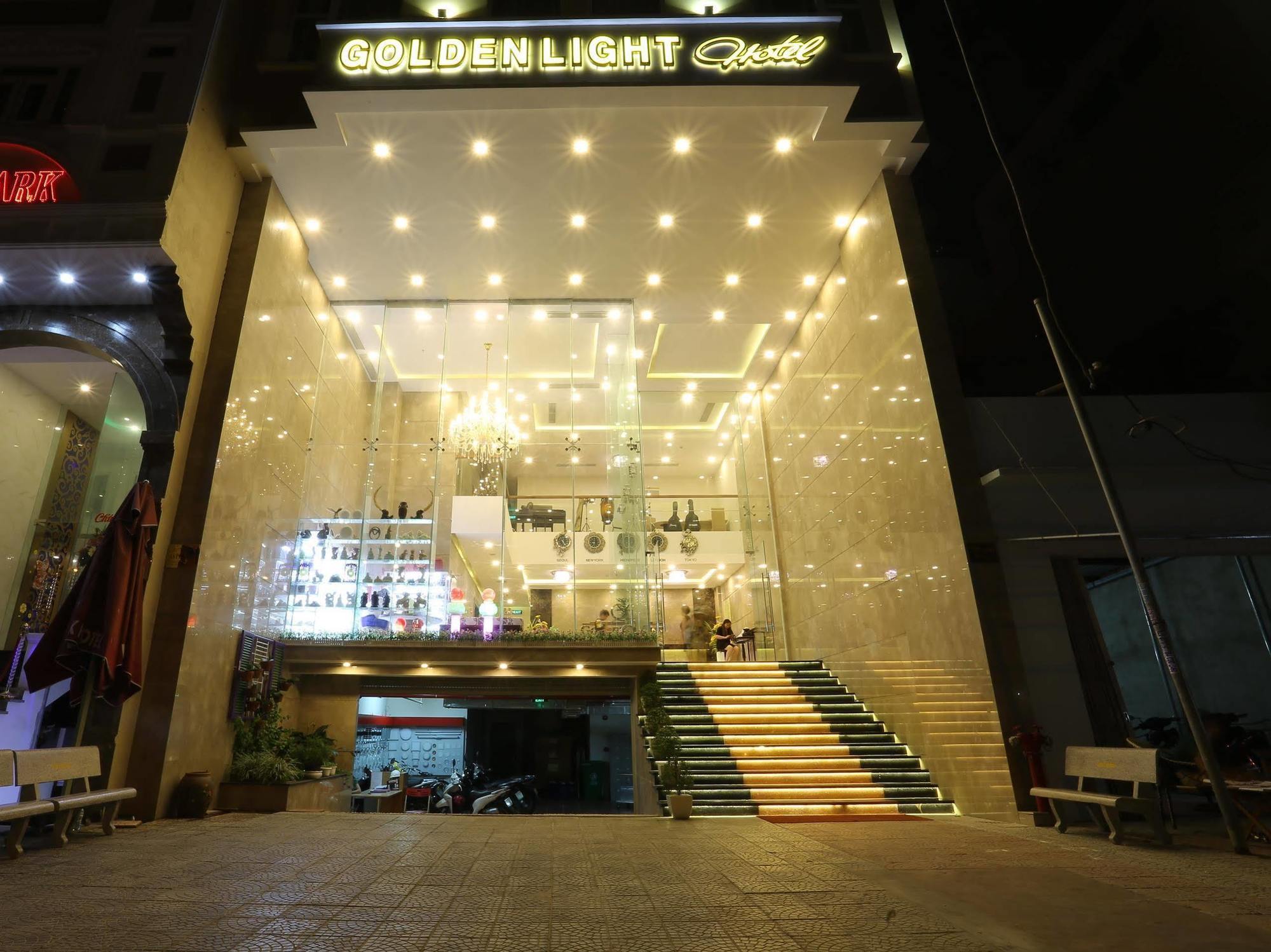 Golden Light Da Nang Hotel Da Nang